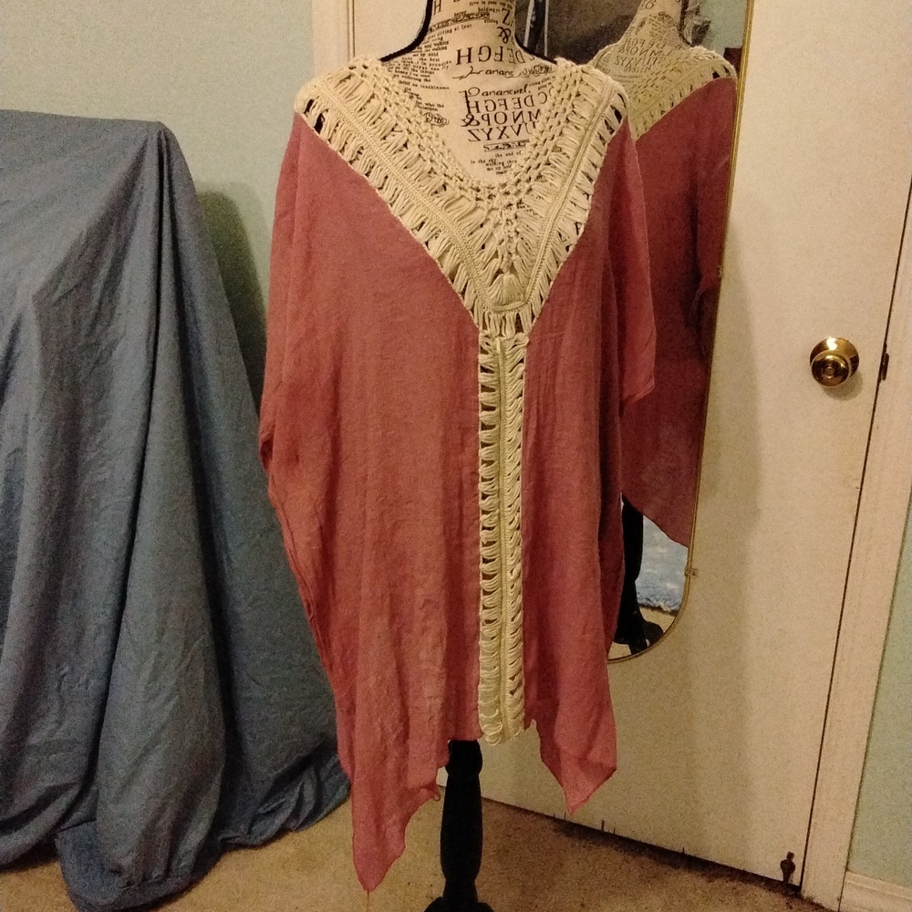Women's Pink Guaze top EUC with crochet detail by Highness size OS